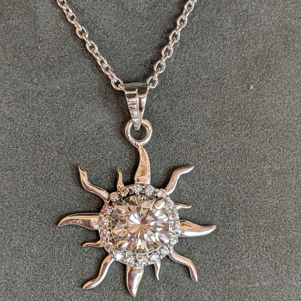 🆕 Sterling Silver 2.15 Carat Moissanite Sunburst Necklace AGL Certified $2077